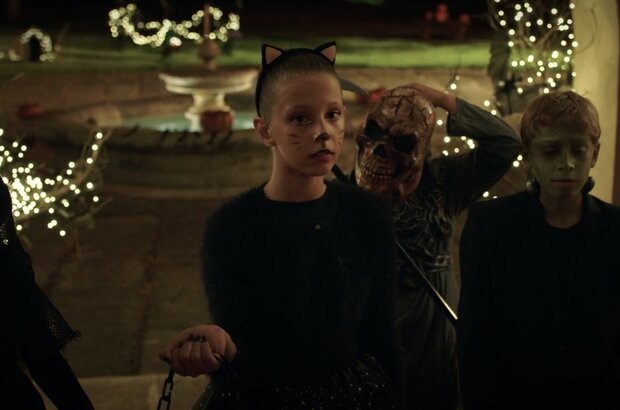 A Monstrous Family (2021) - photo 8