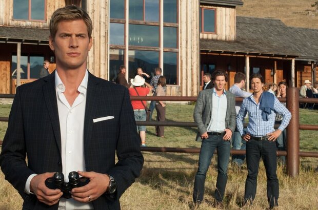 The Right Kind of Wrong (2013) - photo 7