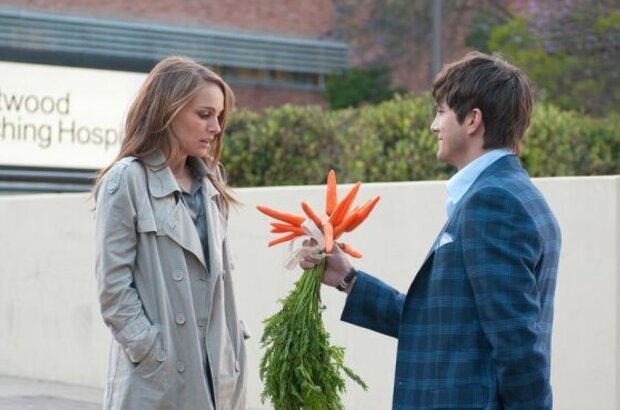 No Strings Attached (2011) - photo 1