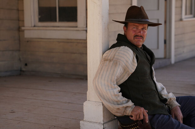 The Kid (2019) - photo 8