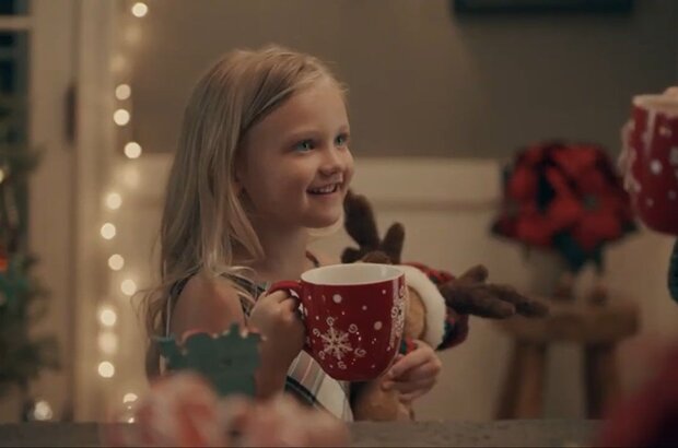 Chocolate Covered Christmas (2020) - photo 2