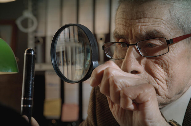 The Mole Agent (2020) - photo 3