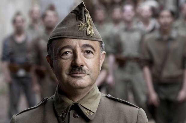 Mientras Dure La Guerra (2019) - photo 7