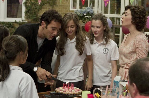 Intruders (2011) - photo 9