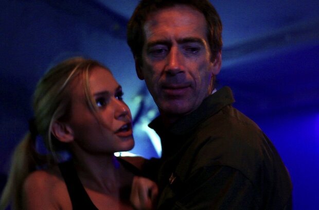 Paradox Alice (2012) - photo 4