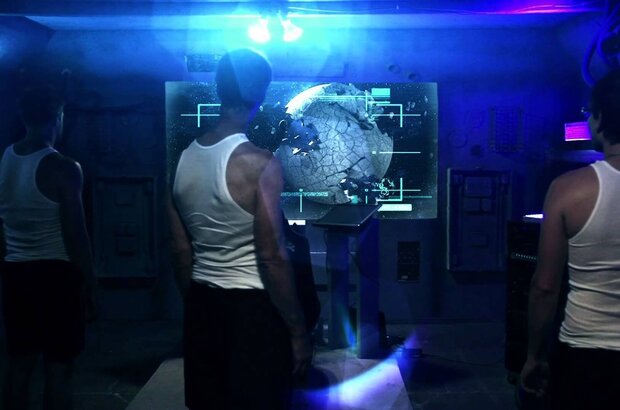 Paradox Alice (2012) - photo 1