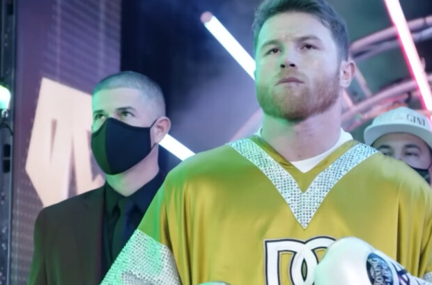 Canelo vs. Charlo (2023) - photo 8