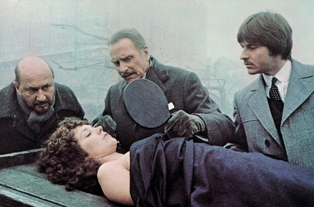 Дракула (1979) - фото 5