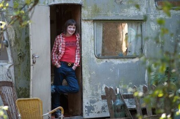 Broken (2012) - photo 2