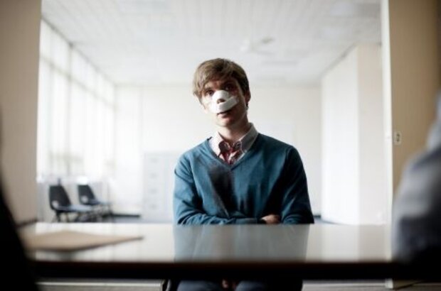 Broken (2012) - photo 12