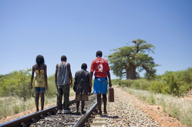 Africa United (2010) - photo 2