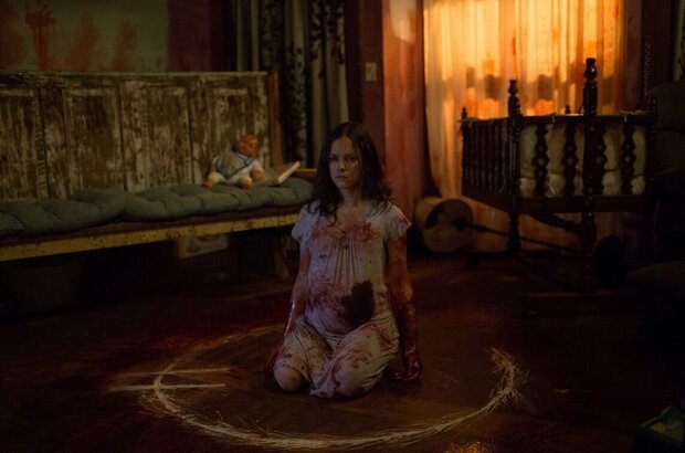 Devil's Due (2014) - photo 7