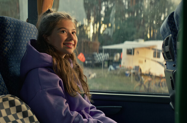 Не одна дома 2 (2025) - фото 6