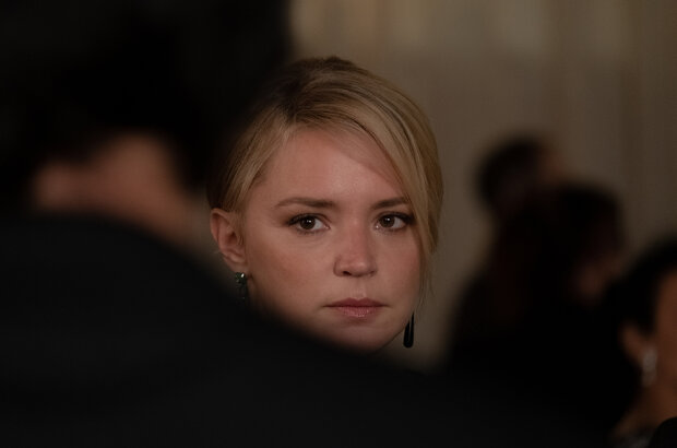 Madeleine Collins (2021) - photo 2