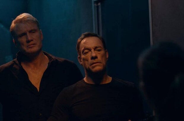 Black Water (2018) - photo 2