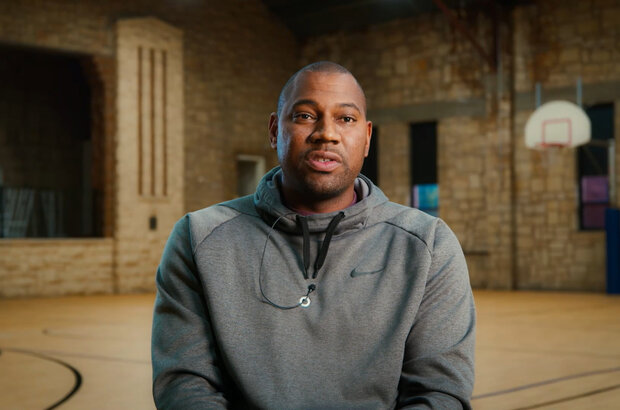 The Legend of the 81-Point Game (2023) - photo 7