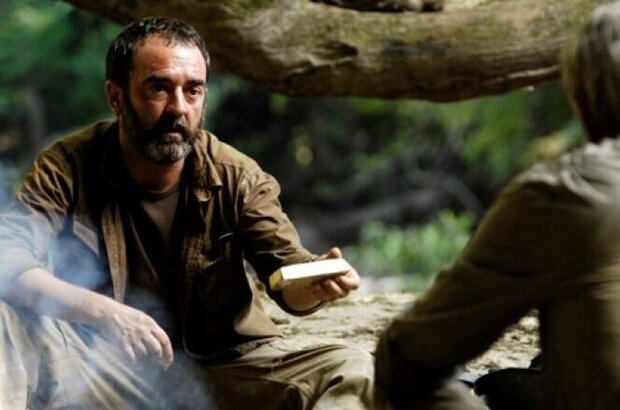 In Gold We Trust (2010) - photo 3