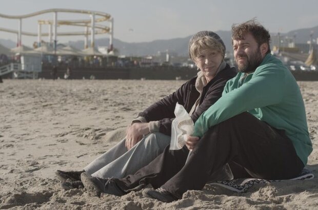 Marathon (2012) - photo 1