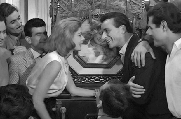Never on Sunday (1960) - photo 4