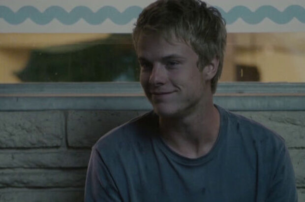 Crazy Kind of Love (2013) - photo 5