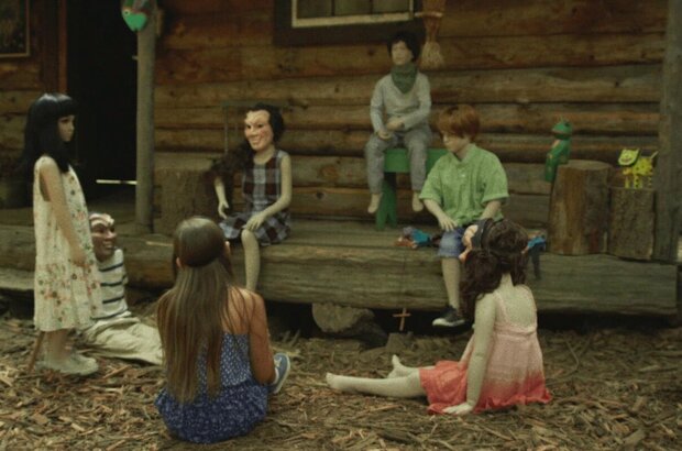 Welcome to the Circle (2020) - photo 4