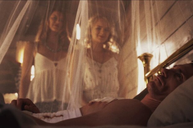 Welcome to the Circle (2020) - photo 2