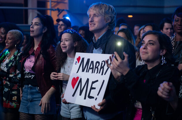 Marry Me (2022) - photo 6