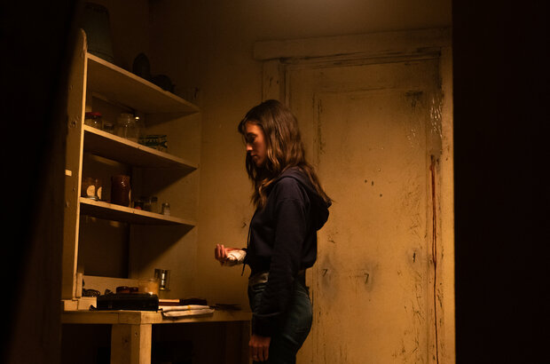 Shut In (2022) - photo 9