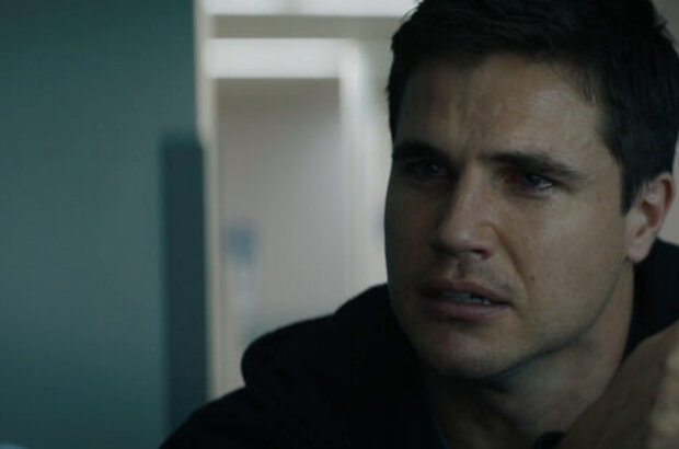 Code 8 (2019) - photo 12