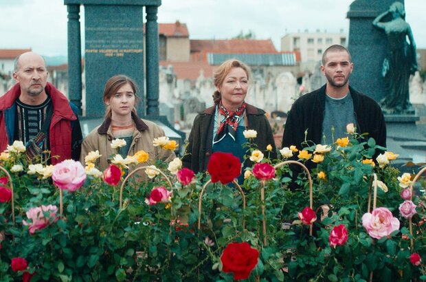 The Rose Maker (2020) - photo 1