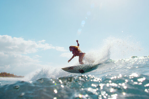She Is the Ocean (2020) - photo 32