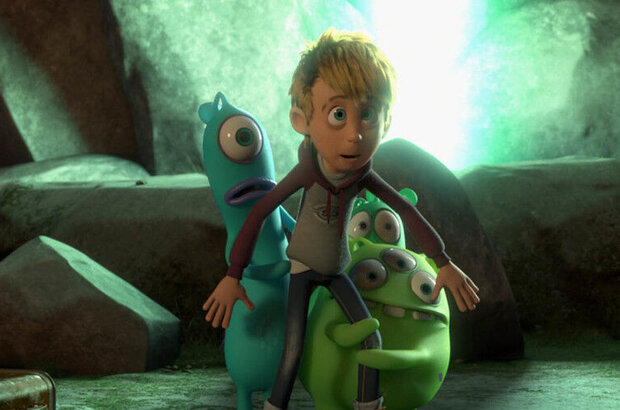 Luis and the Aliens (2018) - photo 4