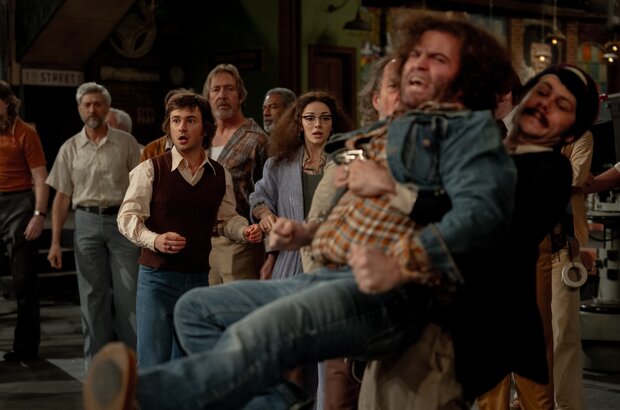 SNL 1975 (2024) - photo 9