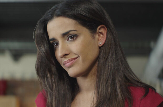 Three Many Weddings (2013) - photo 1