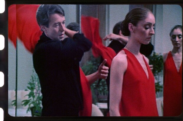 Halston (2019) - photo 5