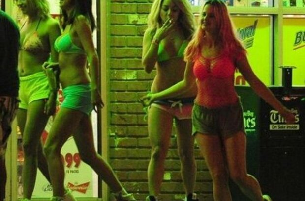 Spring Breakers (2013) - photo 7