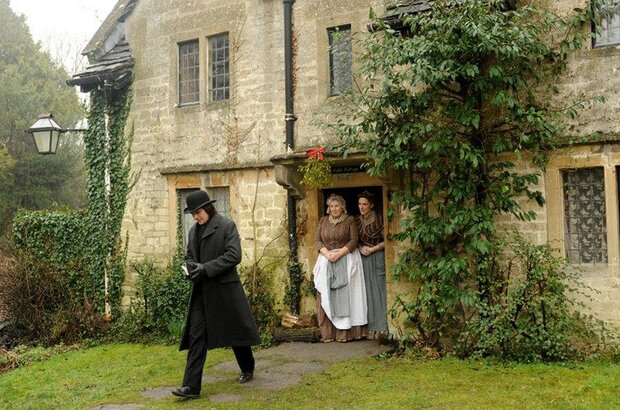 The Christmas Candle (2013) - photo 1