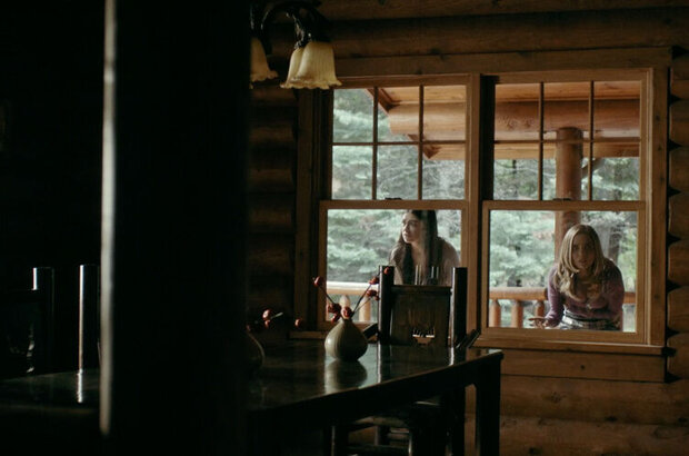 Alone (2020) - photo 5