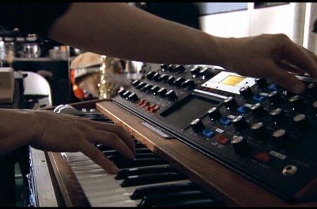 Screaming Masterpiece (2005) - photo 4