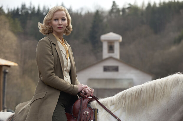 Serena (2014) - photo 12