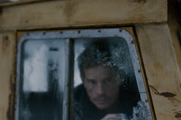 Whitewash (2013) - photo 4