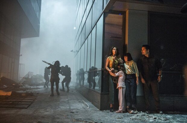 Extinction (2018) - photo 4