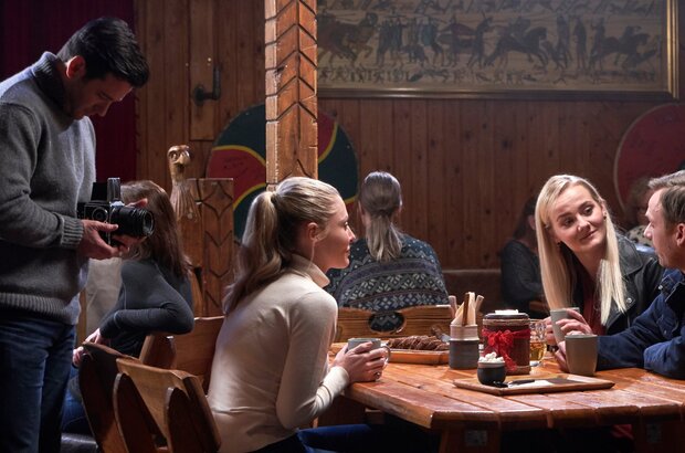 Love on Iceland (2020) - photo 2