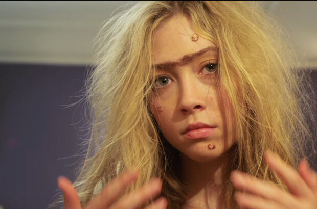 Monster & Me (2013) - photo 1