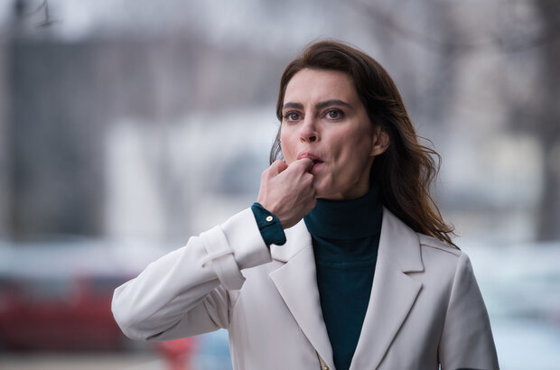 The Whistlers (2019) - photo 7