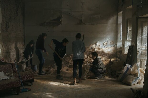 Under the Sky of Damascus (2023) - photo 1