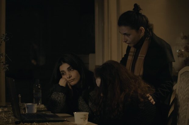 Under the Sky of Damascus (2023) - photo 3