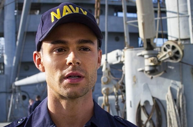 Megalodon Rising (2021) - photo 2