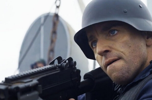 Megalodon Rising (2021) - photo 1