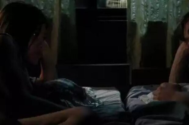 Same Same But Different (2009) - photo 4